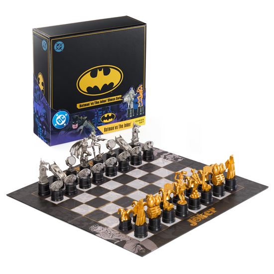Batman vs The Joker Chess Set
