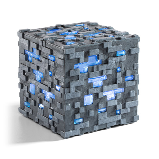 Minecraft Illuminating Diamond Ore